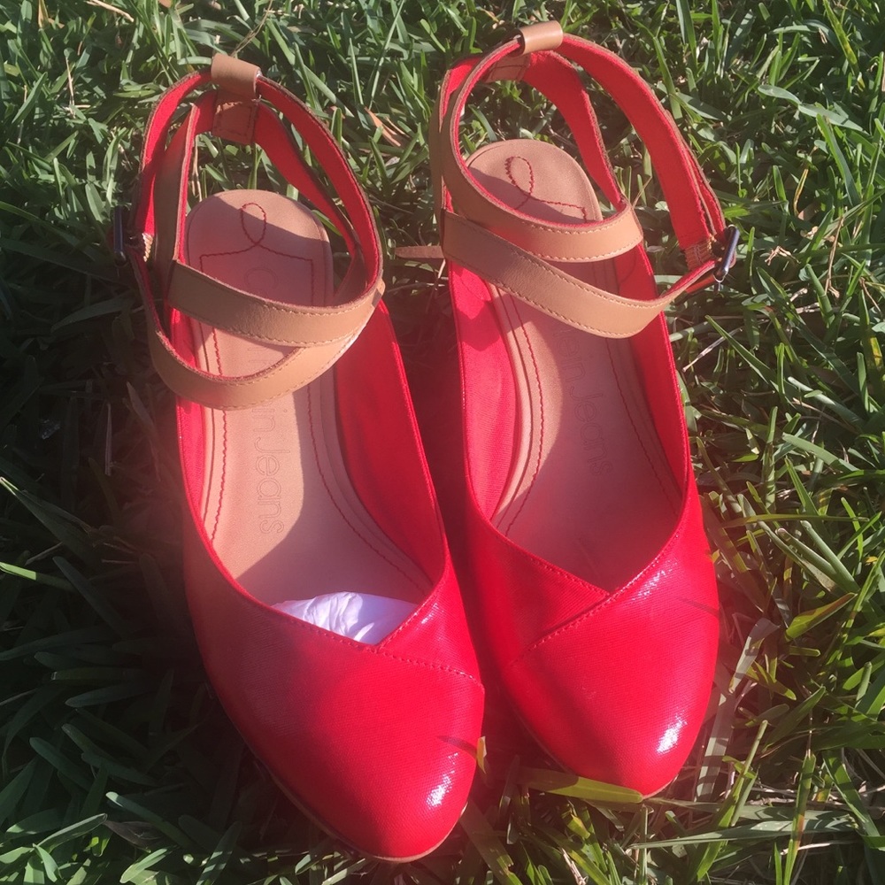 Calvin Klein Jeans red wedges- Sz 8
